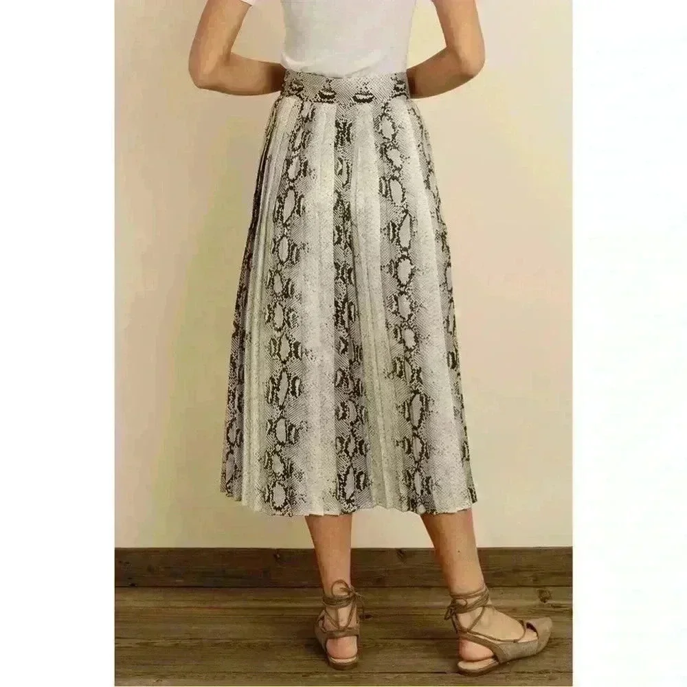 Dress Forum Women's Snakeskin Print Pleated Midi Skirt Size Large